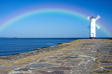 Swinemünde, Mühlenbake mit Regenbogen