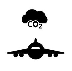 Avion de ligne et nuage de carbone