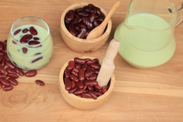 soybean milk red beans