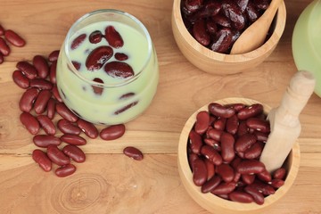 soybean milk red beans