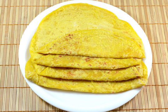 Indian sweet flat bread called Puran Poli.