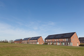 Obraz premium Family house with solar panels for alternative energy