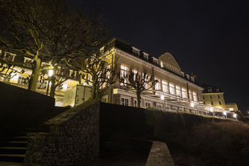 Fototapeta na wymiar famous petersberg hotel koenigswinter germany at night