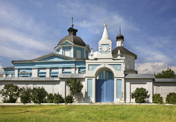 Fototapeta na wymiar Nativity Convent in Staroe Bobrenevo. Kolomensky District. Russia