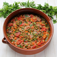 Eat peas with meat