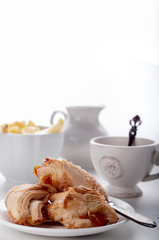 Puff cookieswith english tea