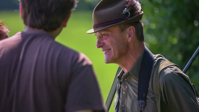 End of the conversation between hunter and couple