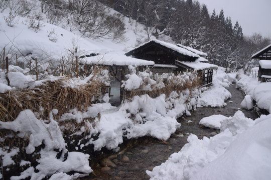 雪景色の乳頭温泉郷 / Nyuto Onsen in Snow