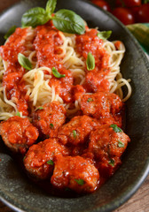 Spaghetti pasta with meat balls and tomato suace
