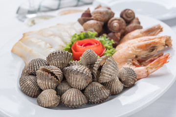 Seafood mix roasted included squid,spotted babylon, cockle and prawn