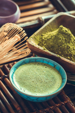 Organic green matcha tea