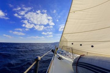 Obraz premium Anchor, forestay and furling drum on the yacht bow