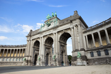 Fototapeta na wymiar Triumphal arch Brussels