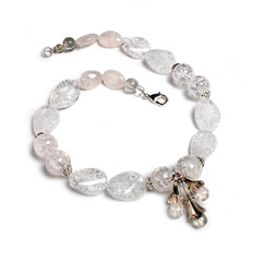 Necklace made of semi-precious gems