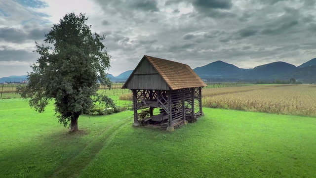 Stunning nature and a hayrack