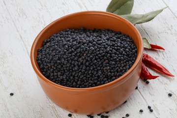 Black lentils