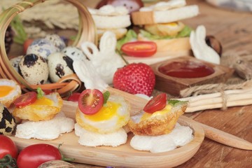 Sandwich bread with quail eggs of delicious.