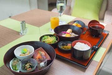 日本食　朝食