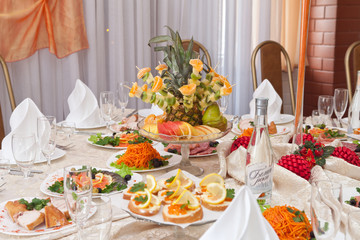 Wedding table setting