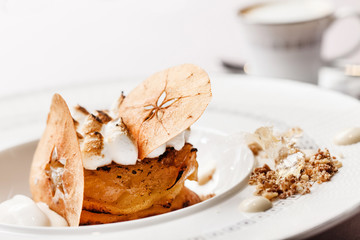 apple cake with meringue