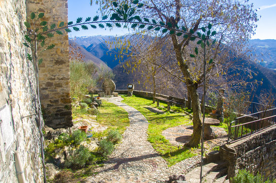 belvedere garden entrance viewpoint in Brugnello  Bobbio Piacenza 