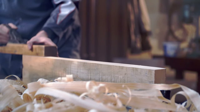 Useless wood flaying all around 