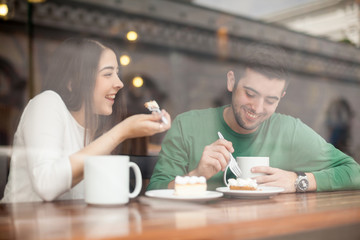 Fototapeta premium Attractive young couple on a date
