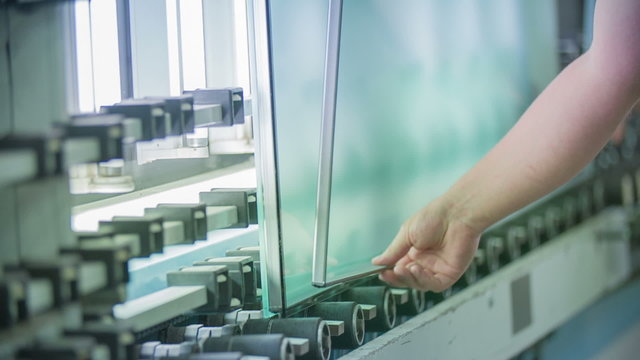 Putting glass pane into frames