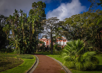 Municipal botanical gardens