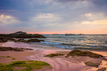 Obraz premium Sunset on Khao Lak beach