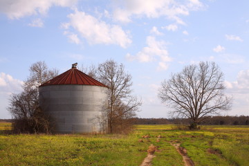 Silo Down Road