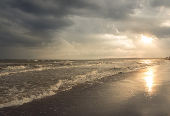Obraz premium Seascape o zachodzie słońca
