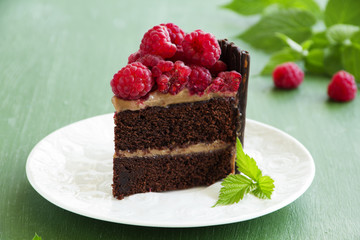 Chocolate cake with raspberries.