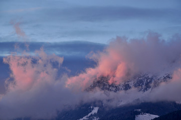 Fototapeta premium Sunset over Tirol Alps
