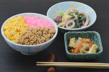 和食の食卓