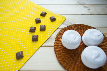 Obraz premium chocolate pieces and marshmallows