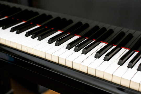 グランドピアノ鍵盤