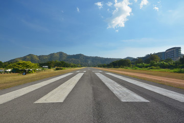 runway in front of the mountain