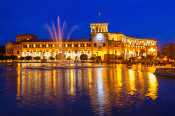 Fototapeta na wymiar Republic Square, Yerevan