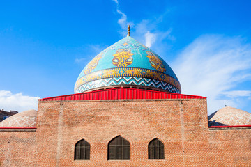 Fototapeta na wymiar Blue Mosque, Yerevan