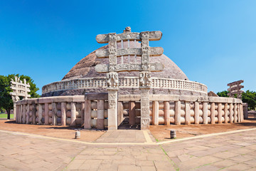 Sanchi Stupa, India - obrazy, fototapety, plakaty