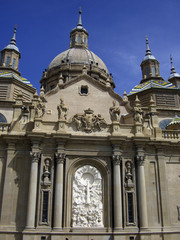 Fototapeta na wymiar Basilica of Our Lady of the Plilar Zaragoza Spain