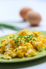 scrambled eggs with chives