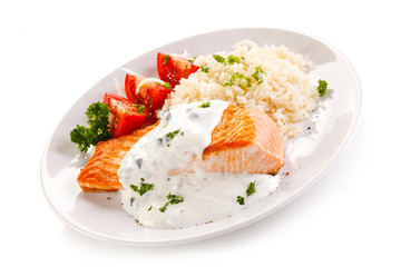 Grilled salmon and vegetables