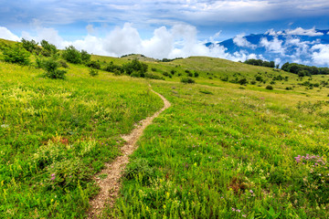  pathway in mountains