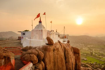 Photo sur Plexiglas Inde Temple des singes au lever du soleil à Hampi