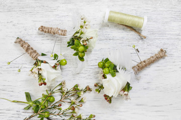 How to make wedding boutonniere, step by step