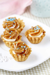 Toffee cupcakes dessert