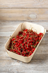 Box of red currant