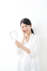 スキンケア・若い女性